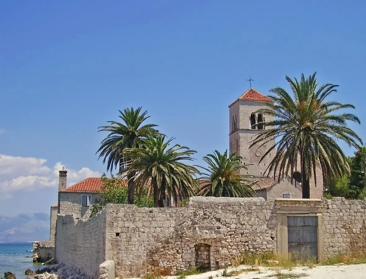 Holiday Apartment In Okrug Gornji With Terrace, Air Conditioning, Wifi 3436-1 Trogir