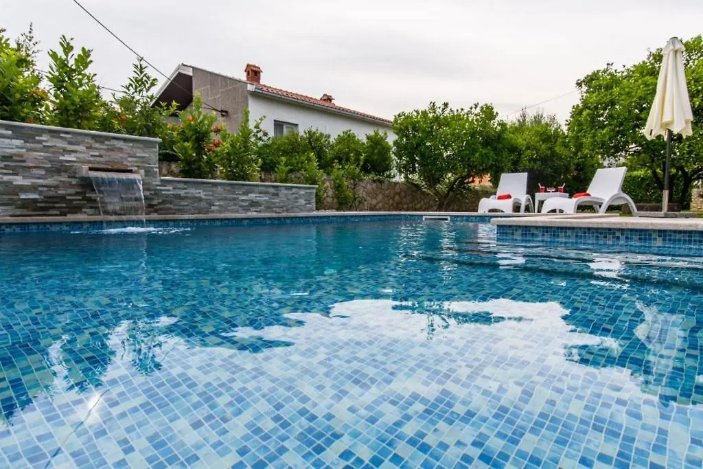 Holiday Apartment In Okrug Gornji With Terrace, Air Conditioning, Wifi 3436-1 Trogir